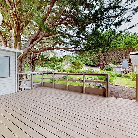 Saddle Point Ocean View Cottage Elk Exterior photo